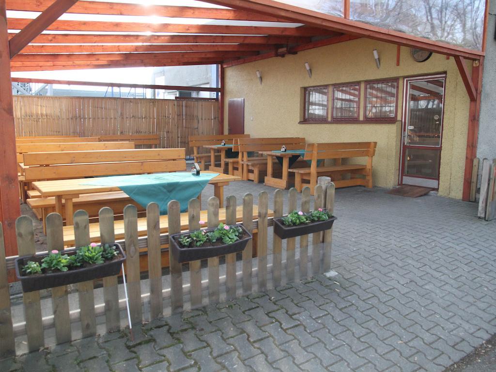 Parkhotel Opava Esterno foto