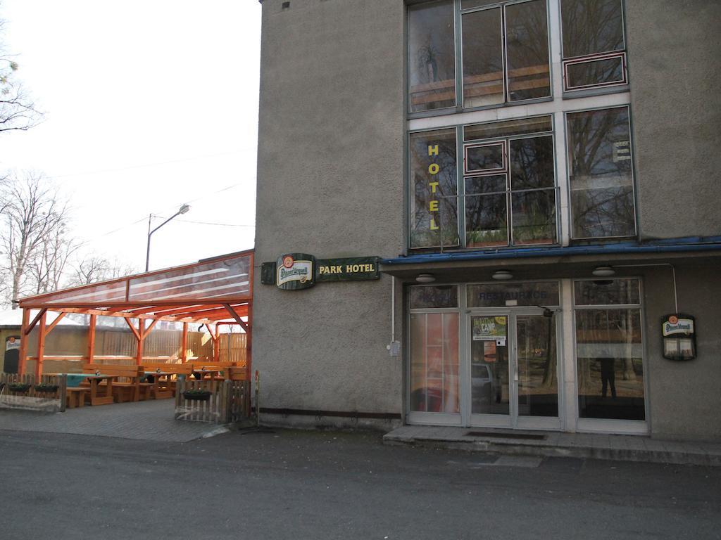 Parkhotel Opava Esterno foto